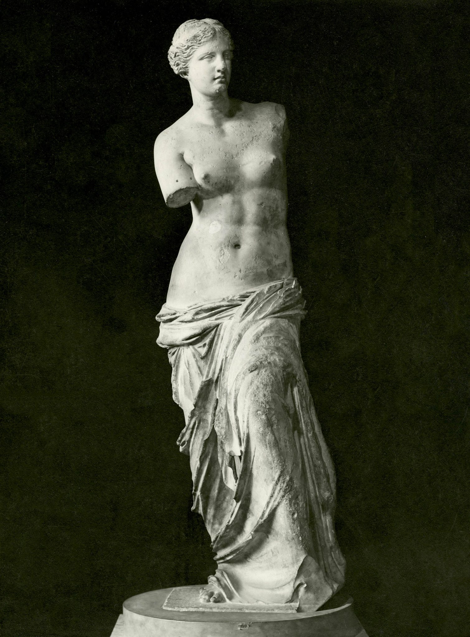 Афродита Венера Милосская скульптура