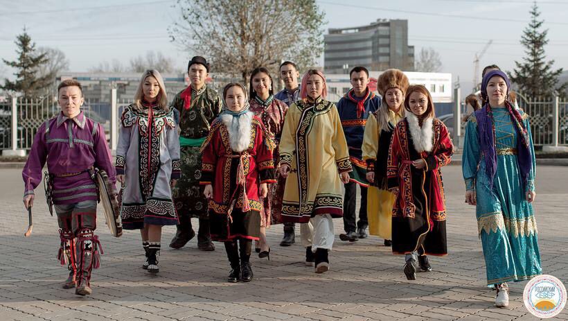 Презентация на тему коренные народы дальнего востока