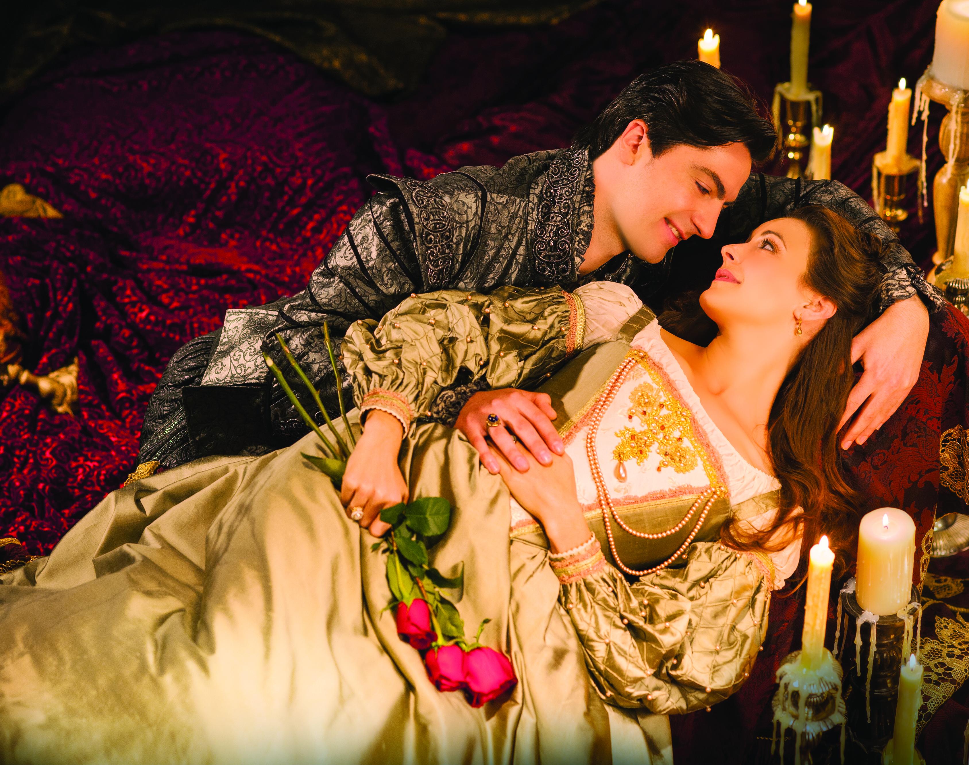 Ромео и Джульетта 2013 поцелуй