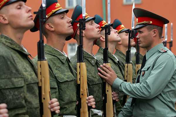 Генеральские погоны российской армии по старшинству названия и фото